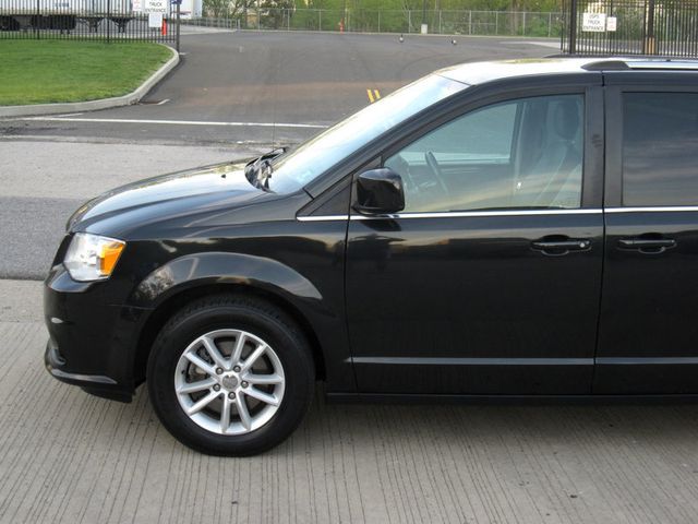 2018 Dodge Grand Caravan SXT Wagon - 23014465 - 6