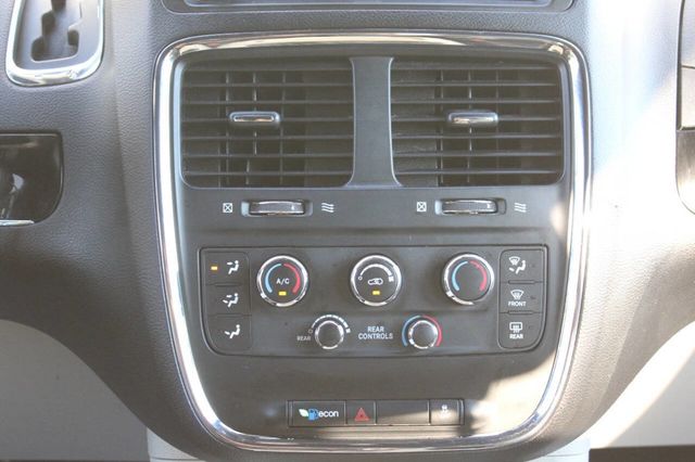 2018 Dodge Grand Caravan SXT Wagon - 22901699 - 20