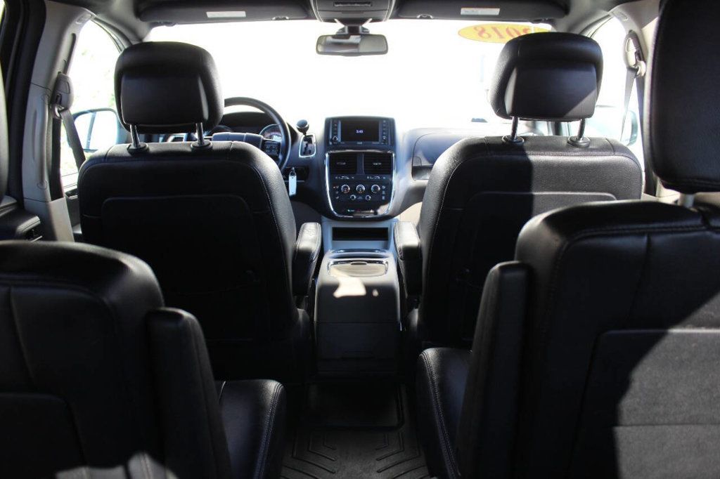 2018 Dodge Grand Caravan SXT Wagon - 22901699 - 25