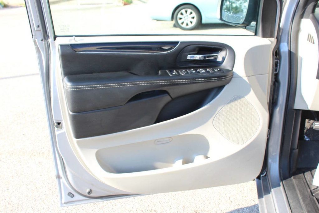 2018 Dodge Grand Caravan SXT Wagon - 22901699 - 8