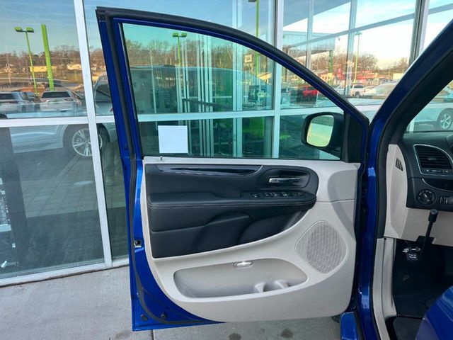 2018 Dodge Grand Caravan SXT Wagon - 22953803 - 11