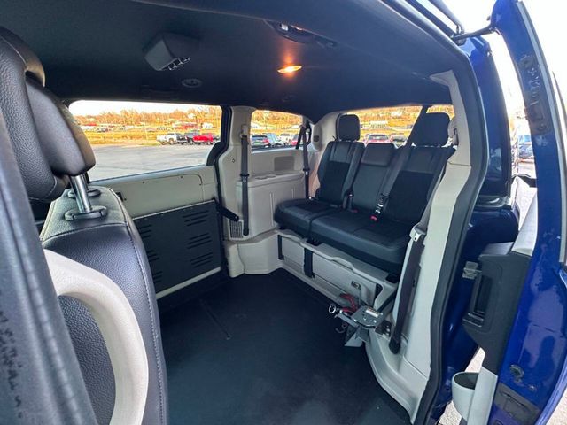 2018 Dodge Grand Caravan SXT Wagon - 22953803 - 15