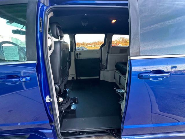 2018 Dodge Grand Caravan SXT Wagon - 22953803 - 16