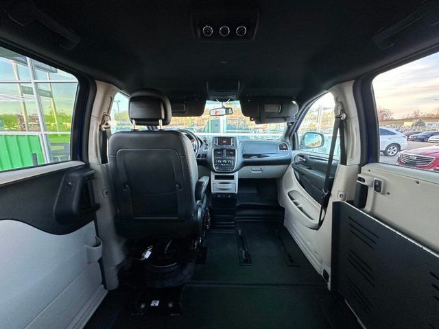 2018 Dodge Grand Caravan SXT Wagon - 22953803 - 25