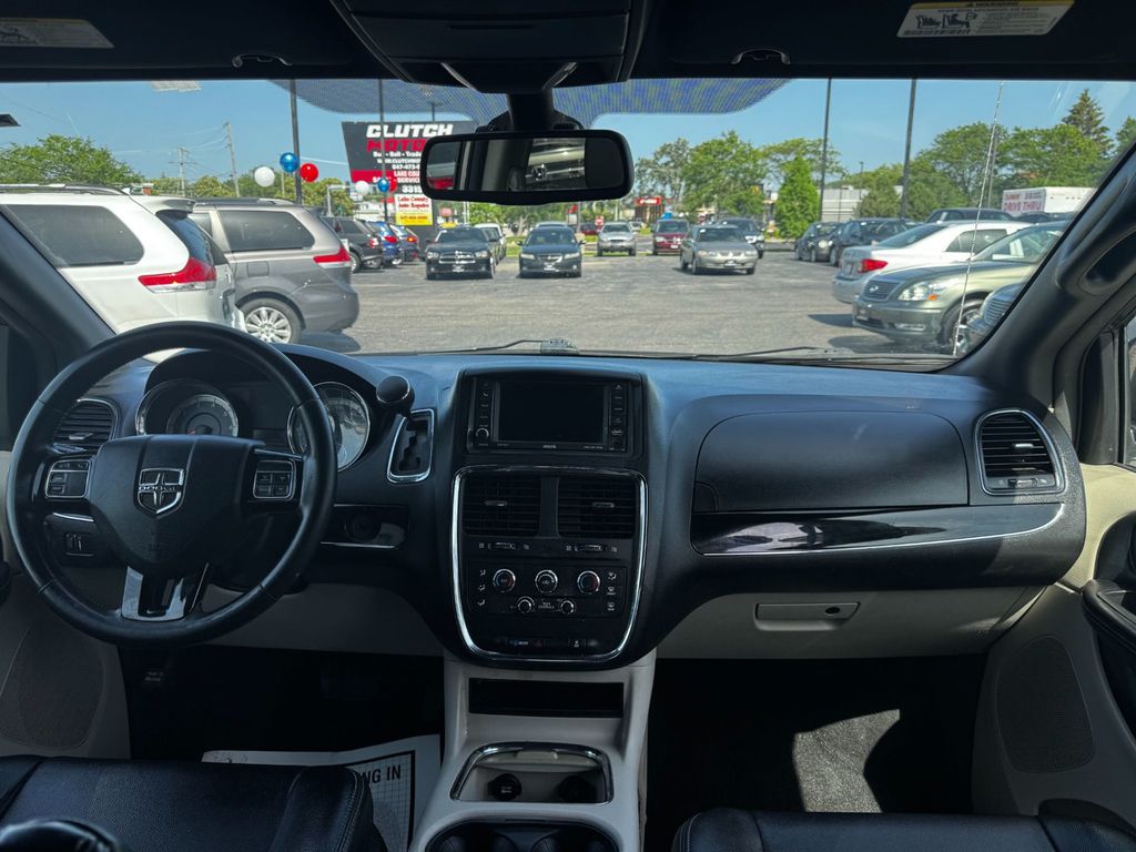 2018 Dodge Grand Caravan SXT Wagon - 23028380 - 19