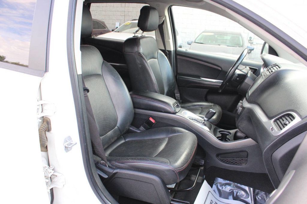 2018 Dodge Journey GT FWD - 22927950 - 18