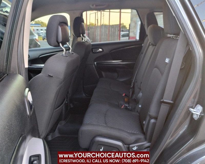 2018 Dodge Journey SE FWD - 22923711 - 18