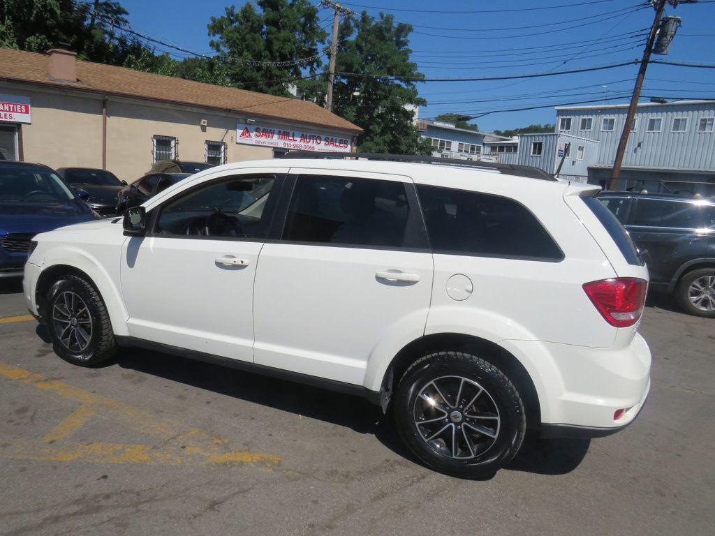 Dodge Journey photo 7