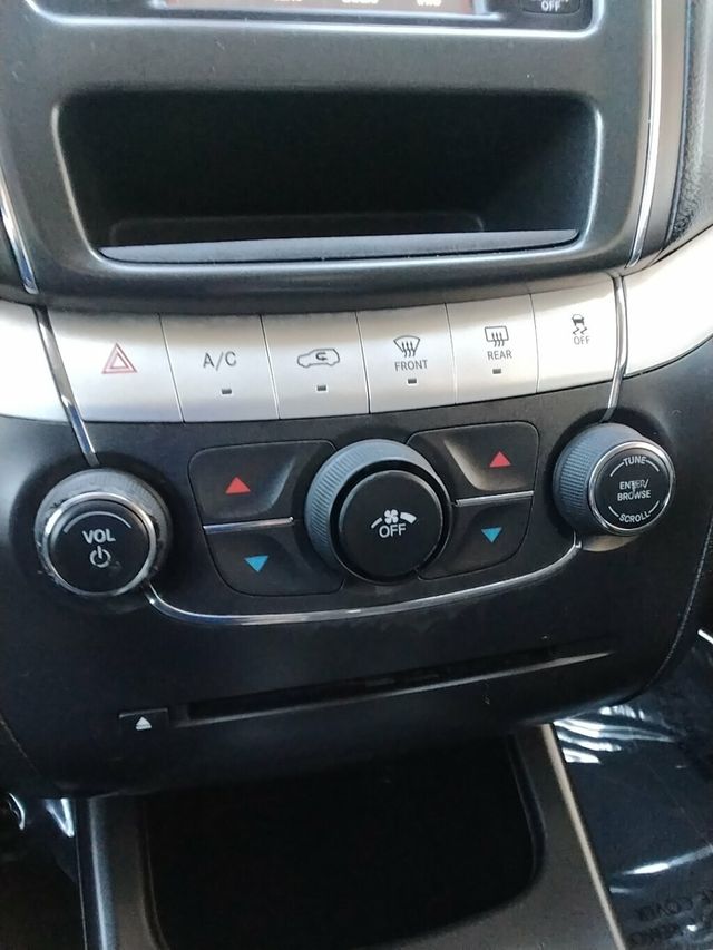 2018 Dodge Journey SXT FWD - 22977464 - 21