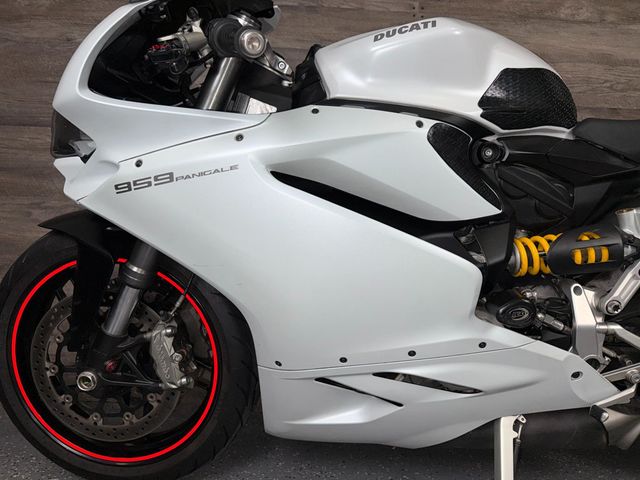 2018 Ducati 959 Panigale LOW MILES! - 23003635 - 13