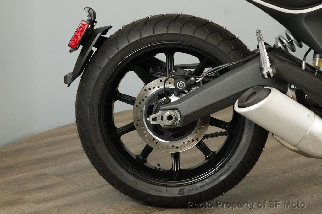 2018 Ducati Scrambler ICON PRICE REDUCED! - 22453290 - 16