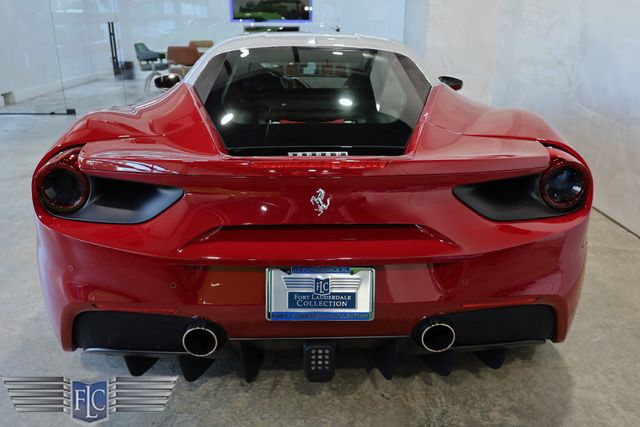 2018 Ferrari 488 GTB 488 GTB 70th Anniversary - 22986493 - 7