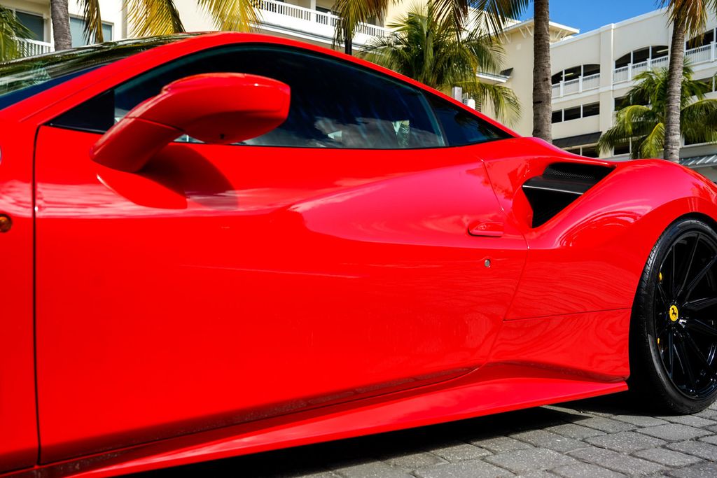 2018 Ferrari 488 GTB Coupe - 22967341 - 10