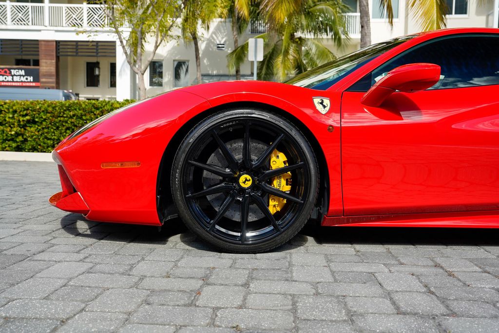 2018 Ferrari 488 GTB Coupe - 22967341 - 12