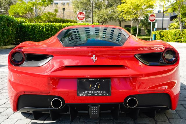 2018 Ferrari 488 GTB Coupe - 22967341 - 24