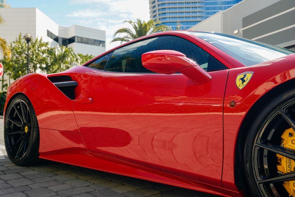 2018 Ferrari 488 GTB Coupe - 22967341 - 36