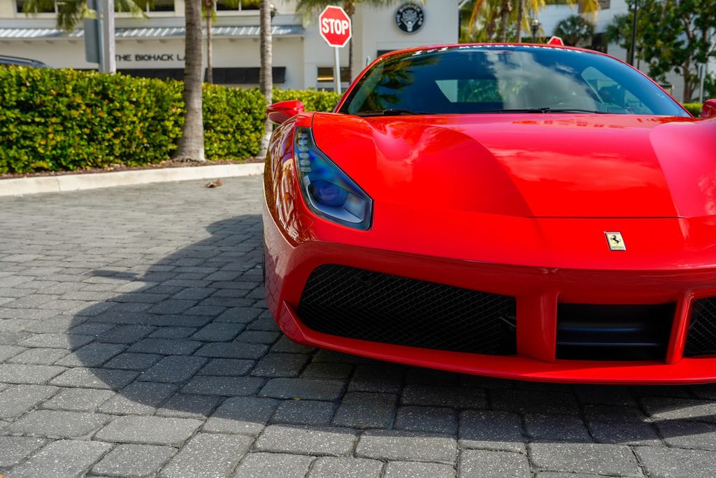 2018 Ferrari 488 GTB Coupe - 22967341 - 5