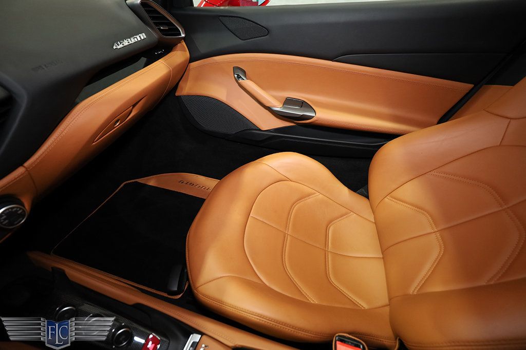 2018 Ferrari 488 GTB Coupe - 23040526 - 19