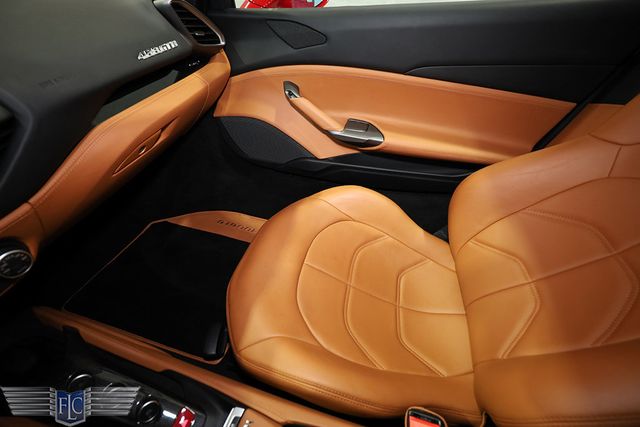 2018 Ferrari 488 GTB Coupe - 23040526 - 19