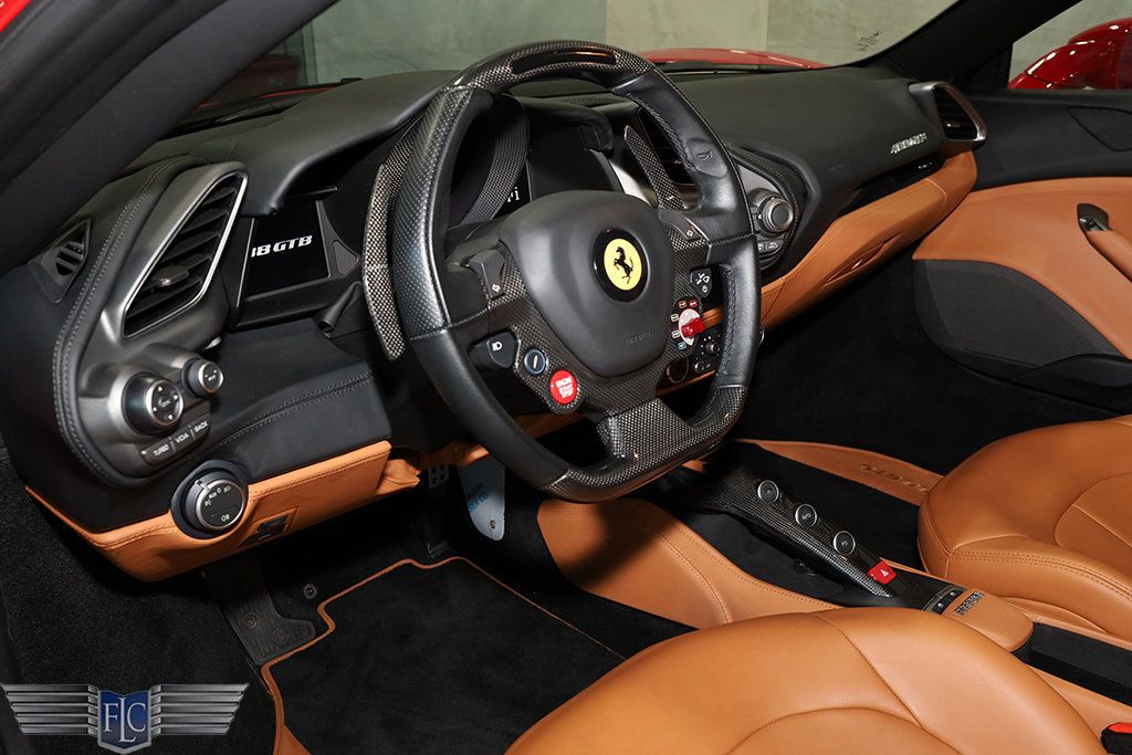 2018 Ferrari 488 GTB Coupe - 23040526 - 21