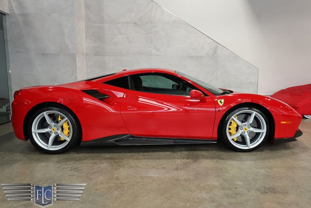 2018 Ferrari 488 GTB Coupe - 23040526 - 2