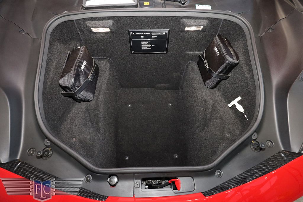 2018 Ferrari 488 GTB Coupe - 23040526 - 37