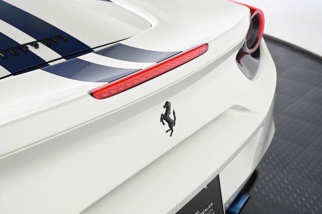 2018 Ferrari 488 Spider Convertible - 23030202 - 26