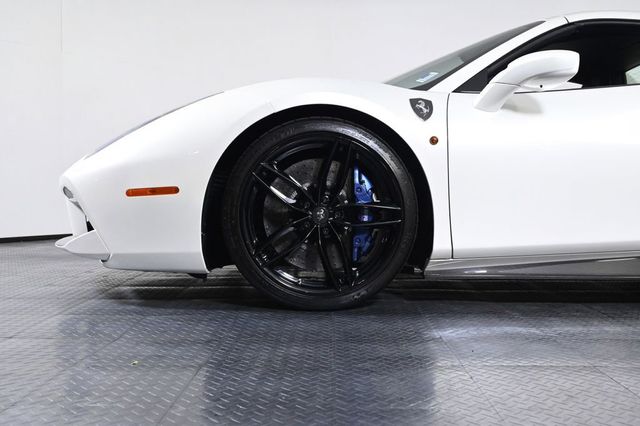 2018 Ferrari 488 Spider Convertible - 23030202 - 29