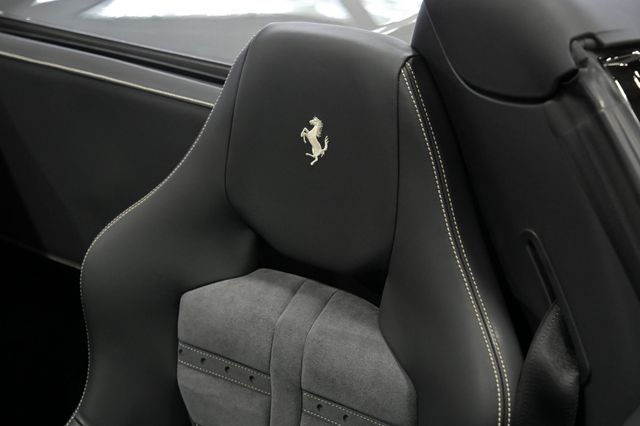 2018 Ferrari 488 Spider Convertible - 23009584 - 25