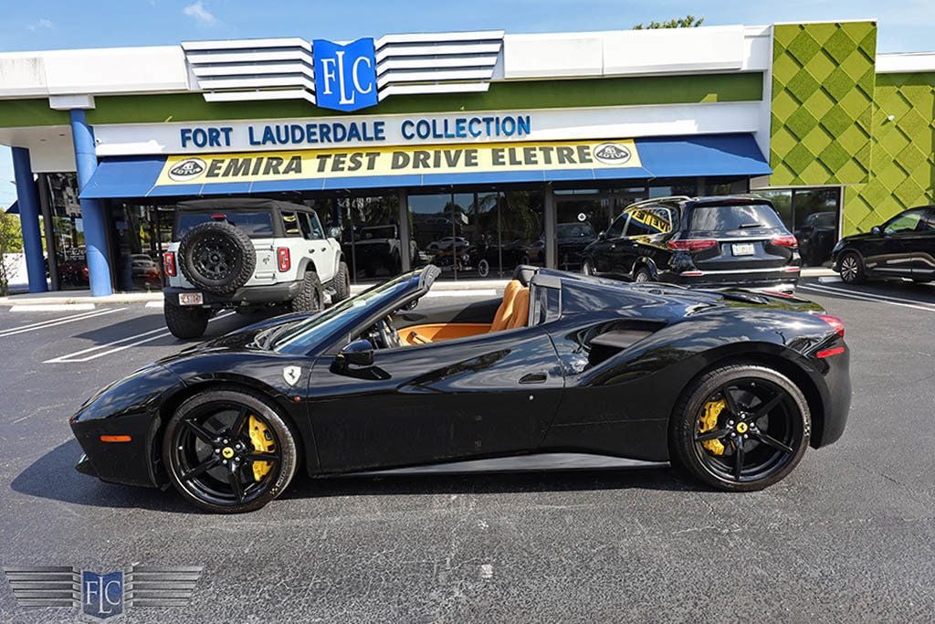 2018 Ferrari 488 Spider Convertible - 22699200 - 12