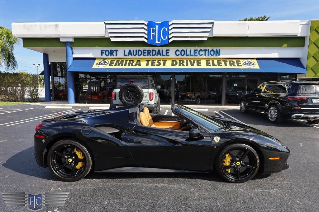 2018 Ferrari 488 Spider Convertible - 22699200 - 38