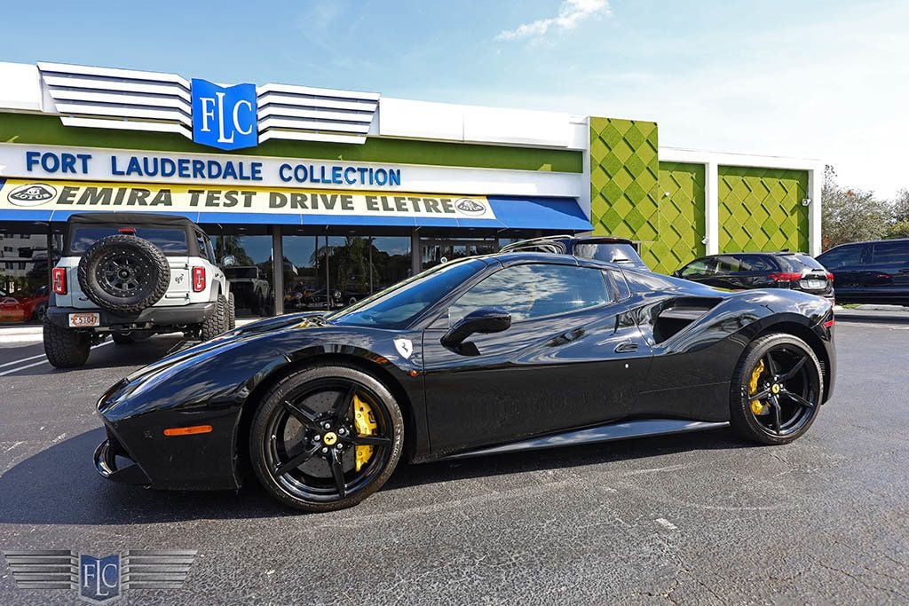 2018 Ferrari 488 Spider Convertible - 22699200 - 4