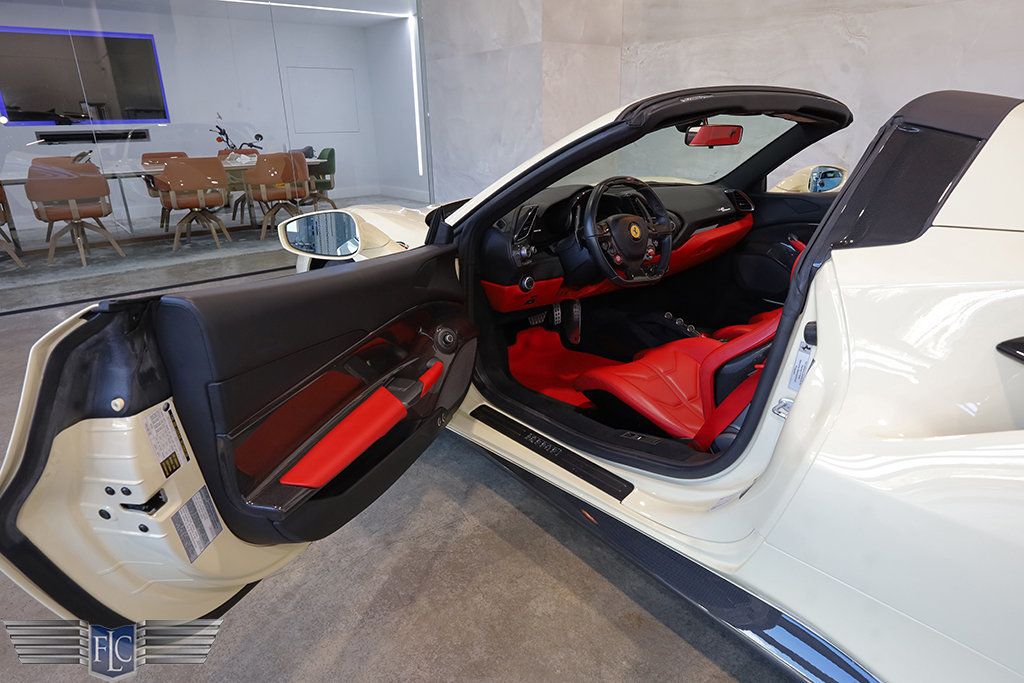 2018 Ferrari 488 Spider Convertible - 22993121 - 18