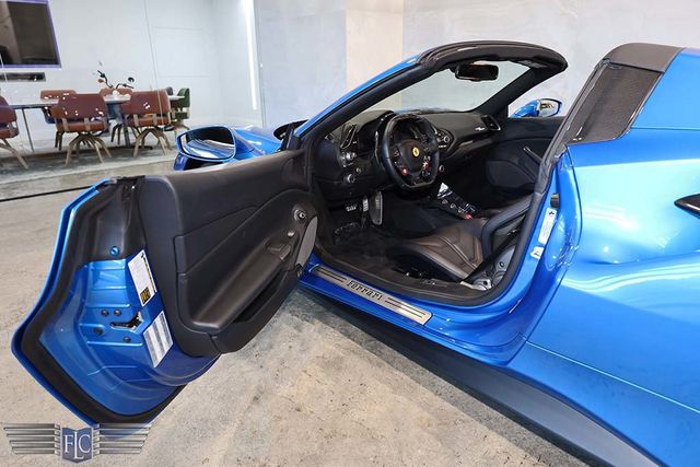 2018 Ferrari 488 Spider Convertible - 23001785 - 21