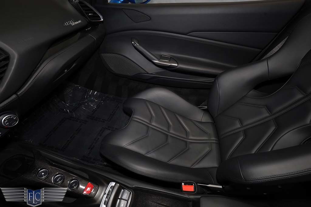 2018 Ferrari 488 Spider Convertible - 23001785 - 29