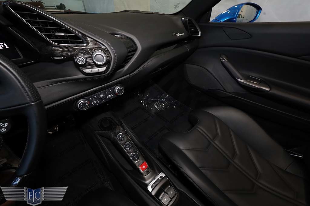 2018 Ferrari 488 Spider Convertible - 23001785 - 30