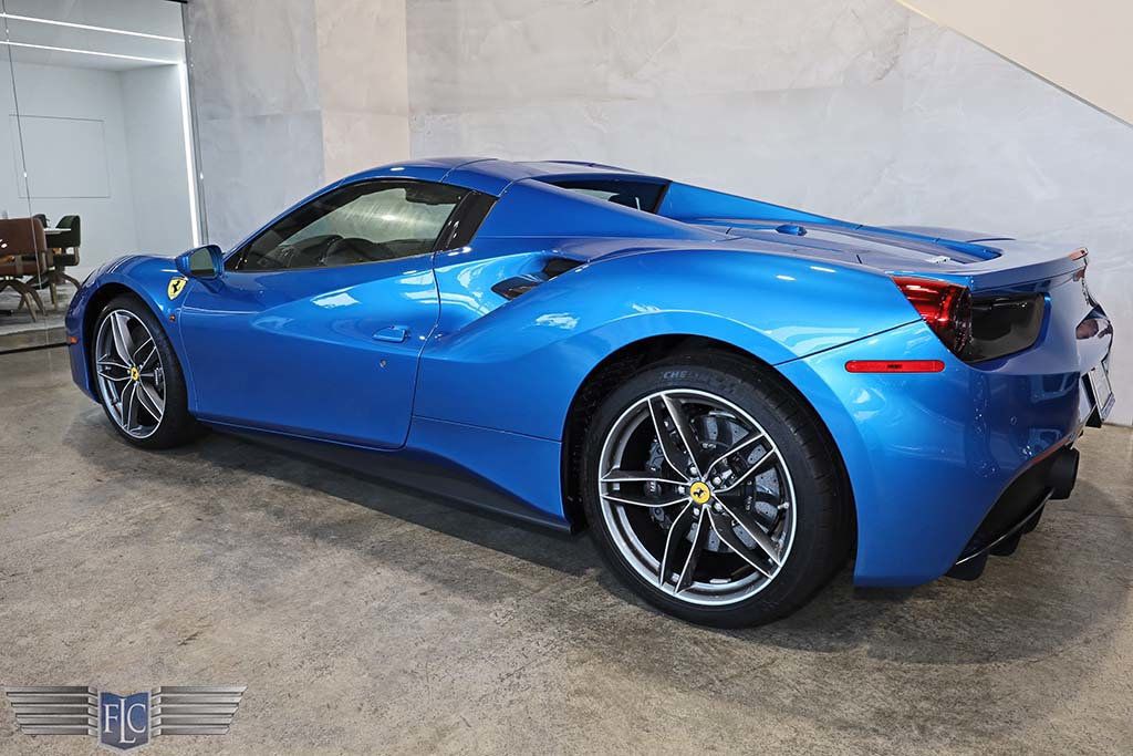 2018 Ferrari 488 Spider Convertible - 23001785 - 5