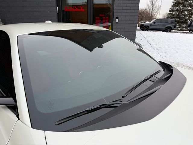 2018 Ferrari 812 Superfast BIANCO FUJI ONLY 2,000 MILES HIGH MSRP RARE SPEC - 22932333 - 16