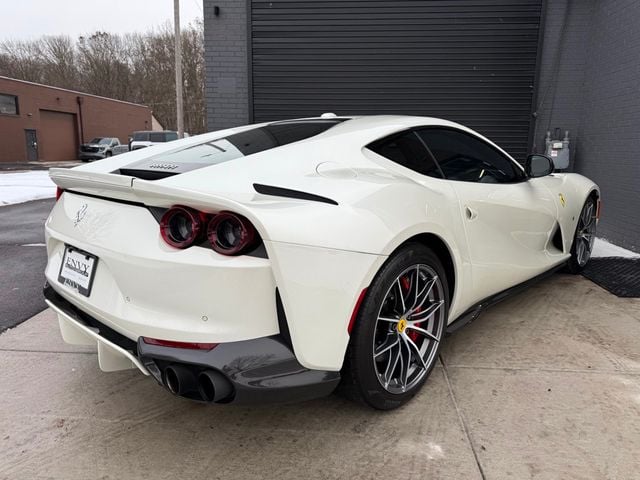2018 Ferrari 812 Superfast BIANCO FUJI ONLY 2,000 MILES HIGH MSRP RARE SPEC - 22932333 - 22