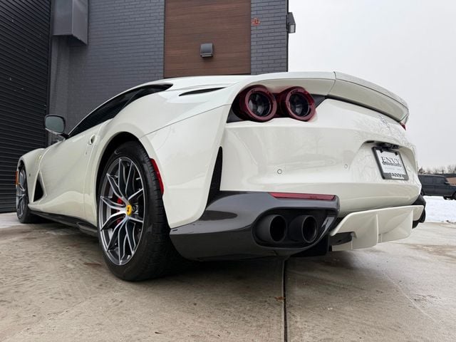 2018 Ferrari 812 Superfast BIANCO FUJI ONLY 2,000 MILES HIGH MSRP RARE SPEC - 22932333 - 24