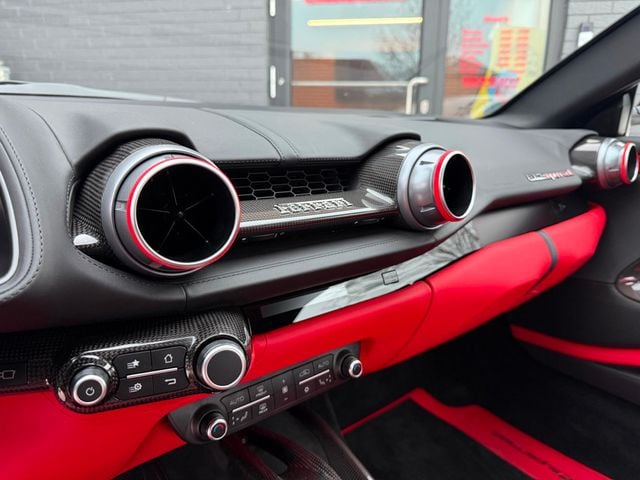 2018 Ferrari 812 Superfast BIANCO FUJI ONLY 2,000 MILES HIGH MSRP RARE SPEC - 22932333 - 41