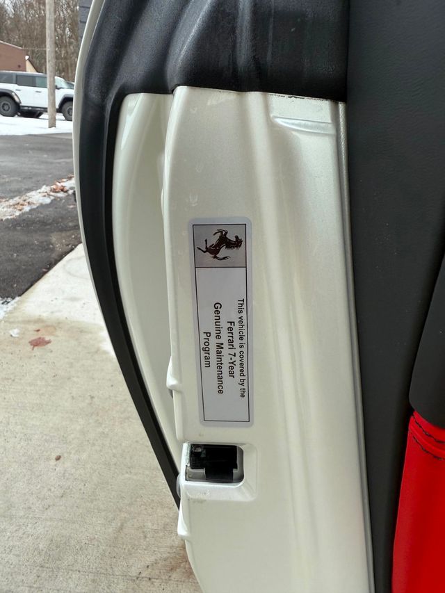 2018 Ferrari 812 Superfast BIANCO FUJI ONLY 2,000 MILES HIGH MSRP RARE SPEC - 22932333 - 59