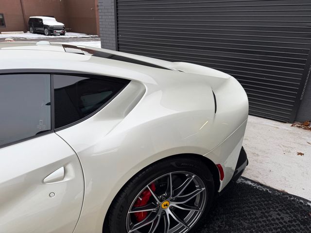 2018 Ferrari 812 Superfast BIANCO FUJI ONLY 2,000 MILES HIGH MSRP RARE SPEC - 22932333 - 6