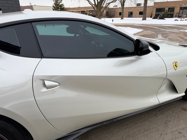 2018 Ferrari 812 Superfast BIANCO FUJI ONLY 2,000 MILES HIGH MSRP RARE SPEC - 22932333 - 8