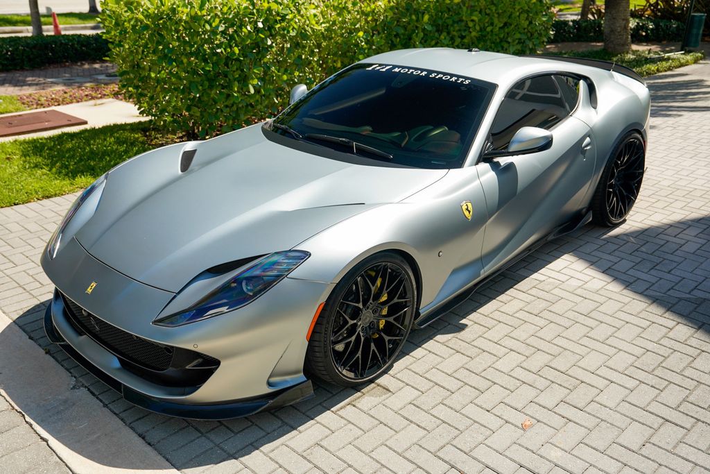 2018 Ferrari 812 Superfast Coupe - 23027154 - 9