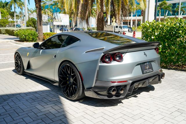 2018 Ferrari 812 Superfast Coupe - 23027154 - 16