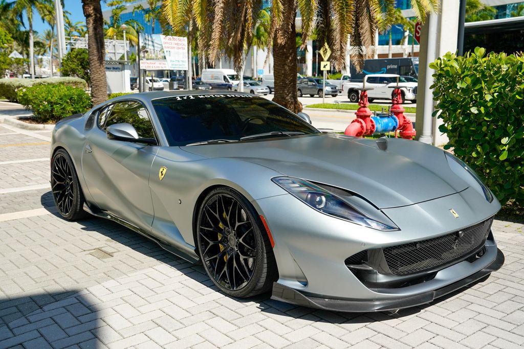 2018 Ferrari 812 Superfast Coupe - 23027154 - 34