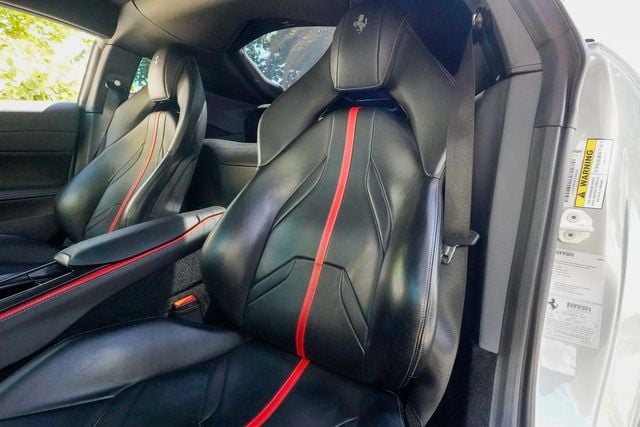 2018 Ferrari 812 Superfast Coupe - 23027154 - 52