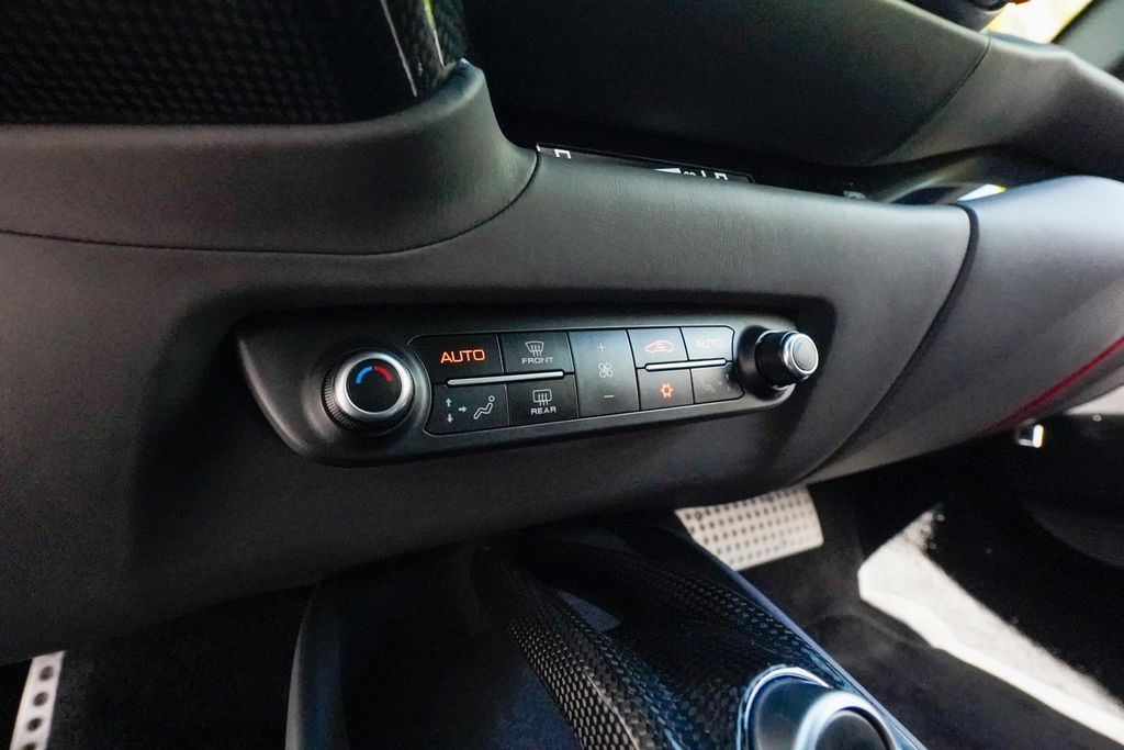 2018 Ferrari 812 Superfast Coupe - 23027154 - 64