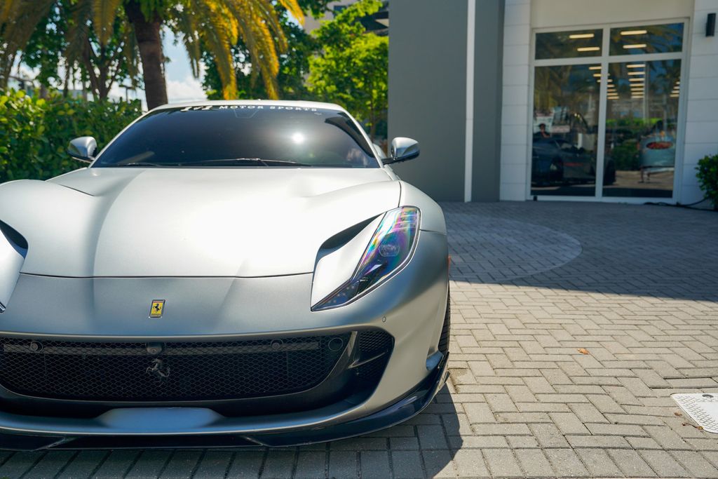 2018 Ferrari 812 Superfast Coupe - 23027154 - 8